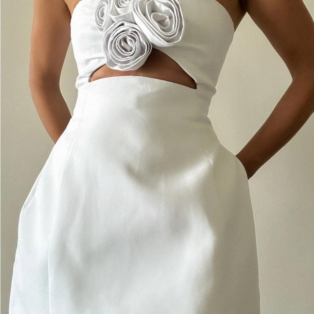 Yojani Boutique White Strapless Dress